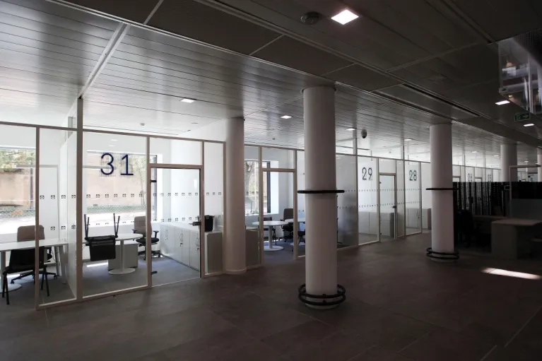Cité-municipale-de-Bordeaux-plafonds