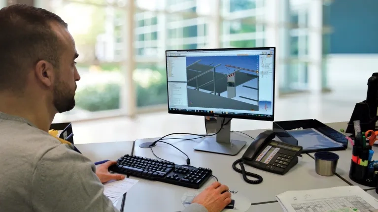 Bureau d'études travail sur-Mesure