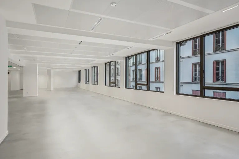 59 rue Lafayette, Paris - Plafond rayonnant Zenith - PLAFOMETAL