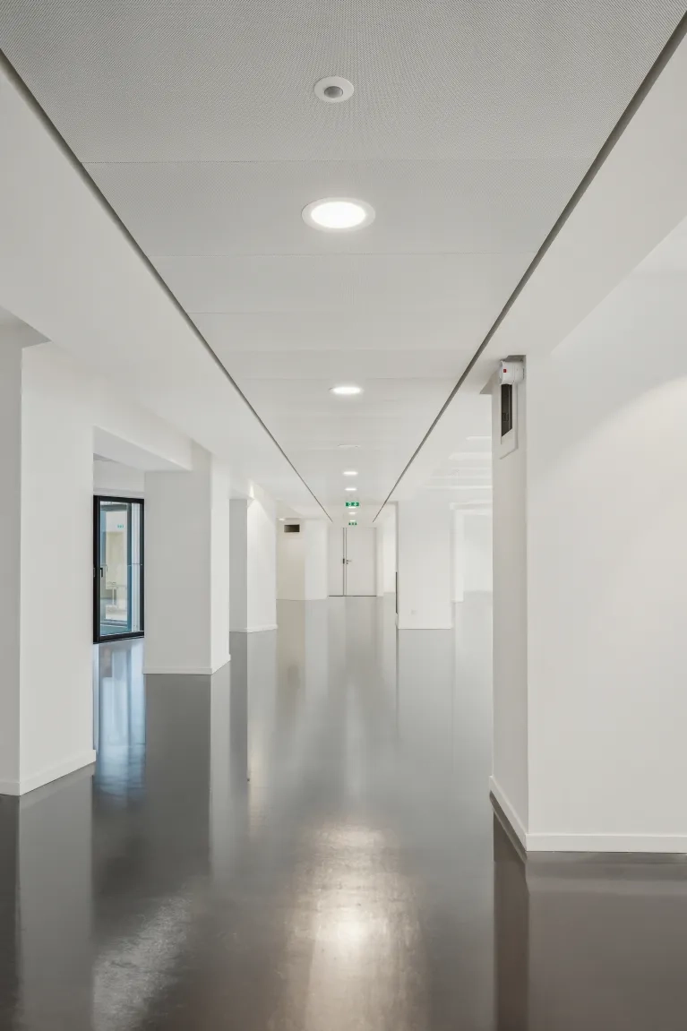 59 rue Lafayette, Paris - Plafond rayonnant Zenith - PLAFOMETAL