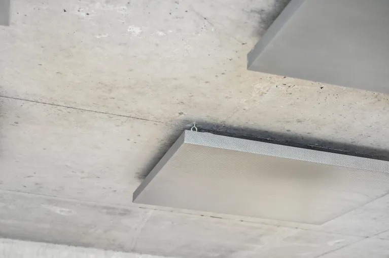 Médiathèque de Oignies - Îlot STEEL B - PLAFOMETAL