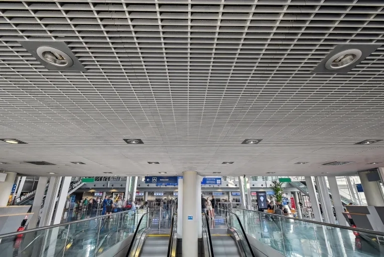 Aéroport de Mulhouse - GRILAM I - PLAFOMETAL