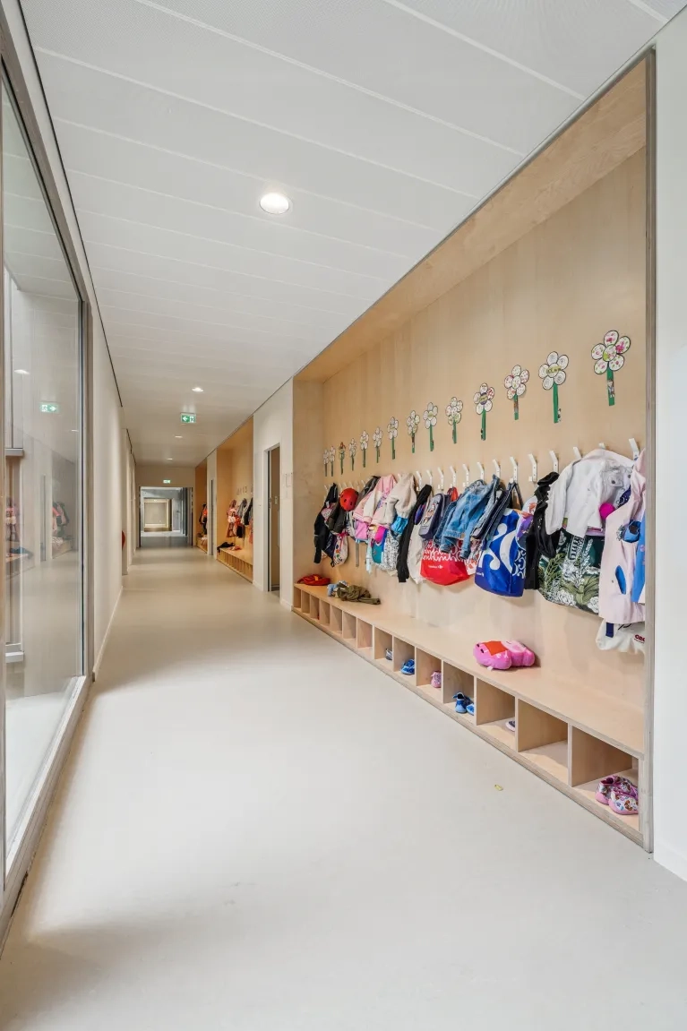 Groupe scolaire les Genêts - Plafond Horus - PLAFOMETAL 