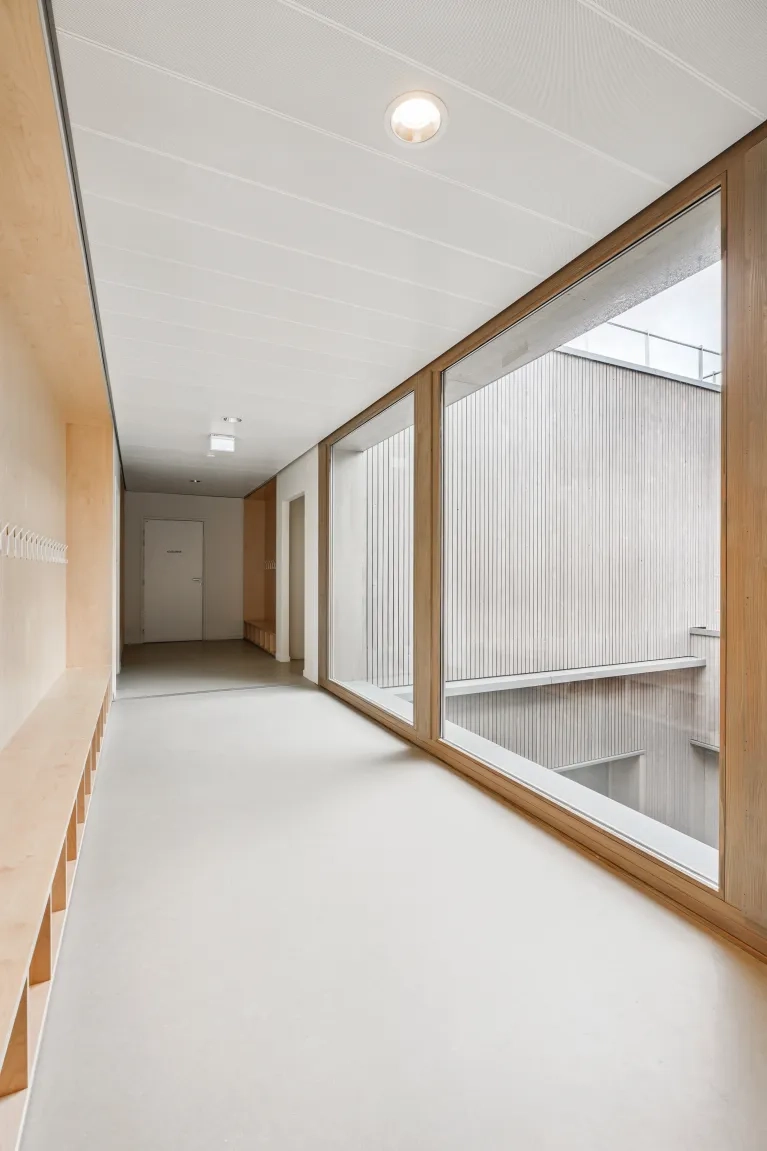 Groupe scolaire les Genêts - Plafond Horus - PLAFOMETAL 
