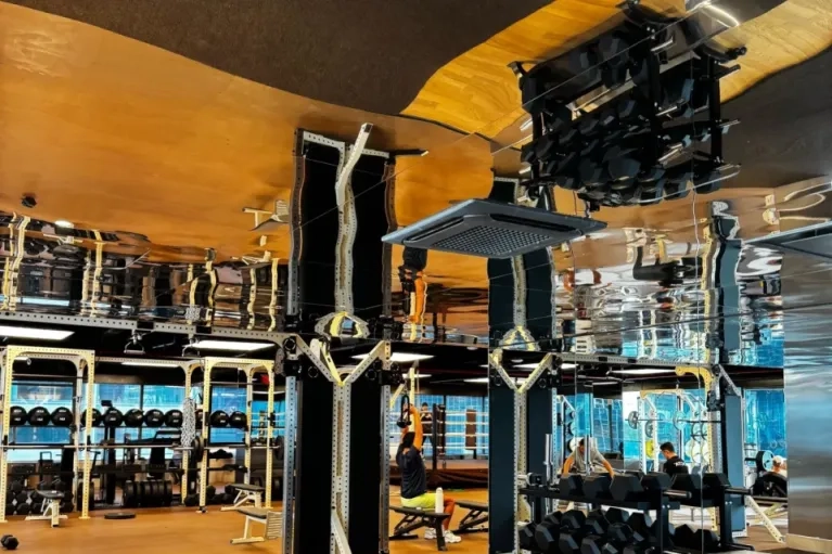 salle-de-sport-miroir_plafometal_finitions-1.jpg